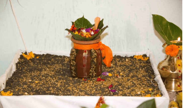 सुरू भयाे दसैँ, आज घटस्थापना