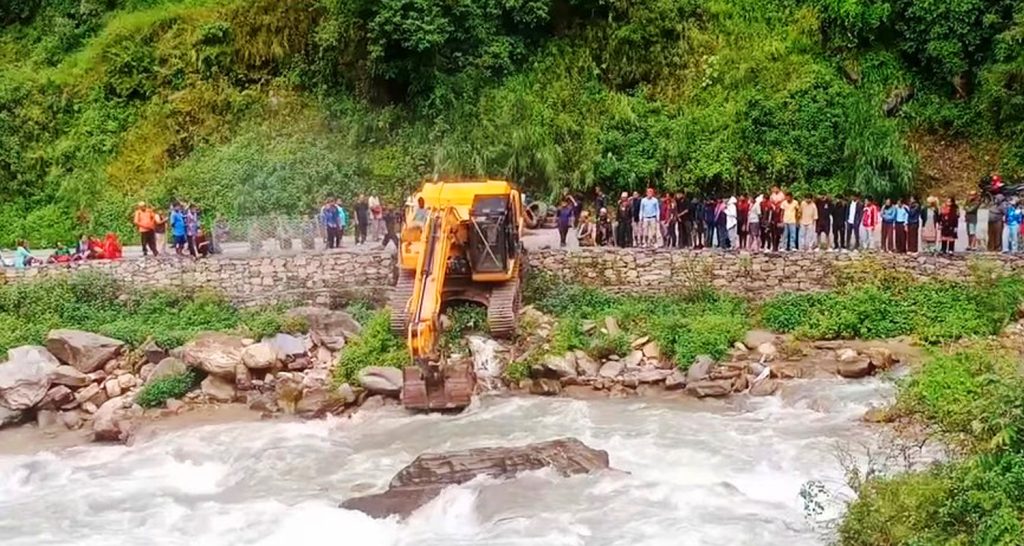 बेपत्ता घर्तीको अवस्था अझै अज्ञात, मोटरसाईकल भेटियो