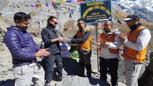 पर्यटकीय क्षेत्र सफा राख्ने सन्देश प्रवाह गर्दै पदयात्रा
