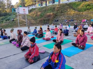 विद्योदयमा विद्यार्थी–शिक्षकका लागि एक हप्ते योग शिविर