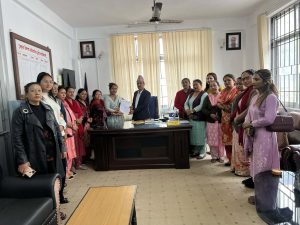 इनिसालाई न्याय माग्दै अन्तर पार्टी महिला सञ्जाल बागलुङद्वारा प्रजिअलाई ध्यानाकर्षण पत्र