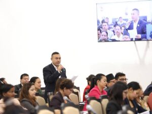 धौलागिरी अस्पताललाई ३०० शैयामा स्तरोन्नति गर्न सांसद खड्काको माग