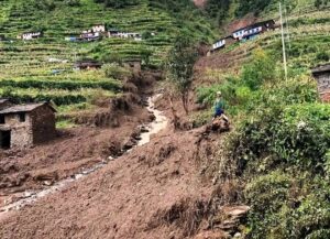 तमानखोला पहिरोमा परी वेपत्ता महिलाको शव फेला : मृतकको संख्या १३ पुग्यो