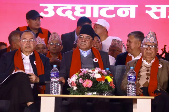 एकताको एक वर्ष : नेकपा अझै ‘जोडिएको’ कि ‘बनेको’ ?