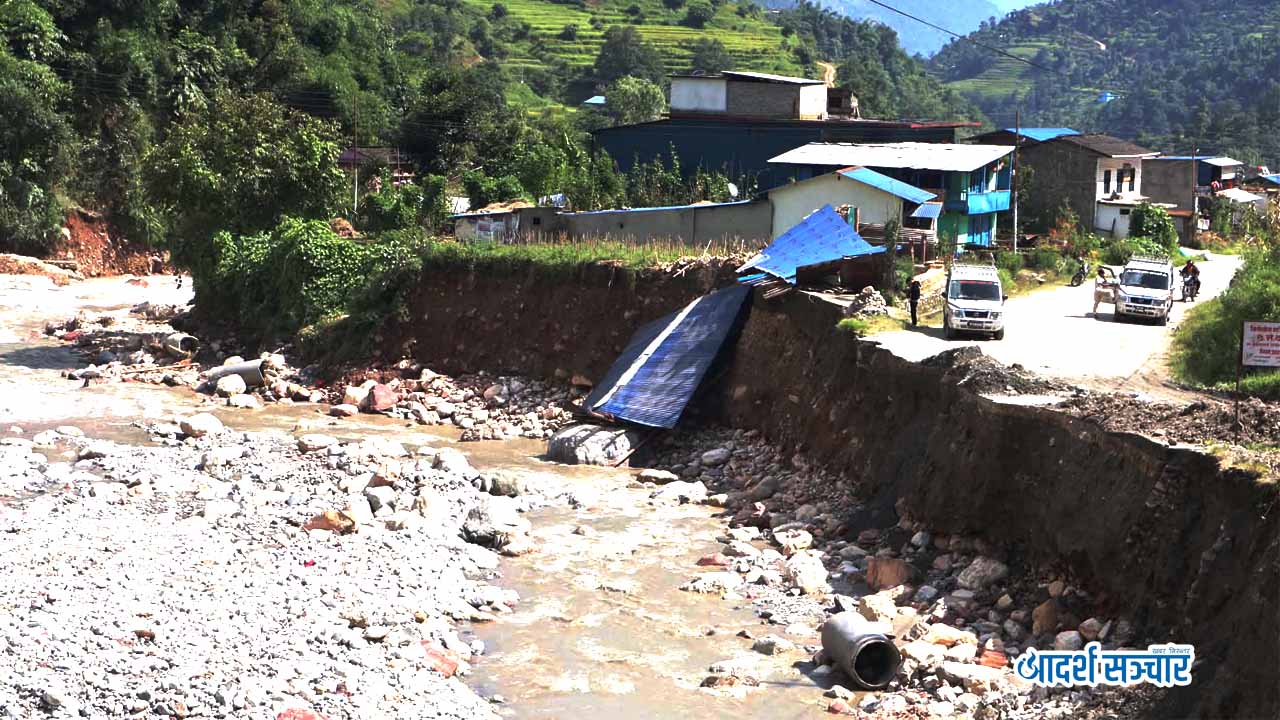 बाढीपहिरो : ५० करोडको सडक पूर्वाधारमा क्षति